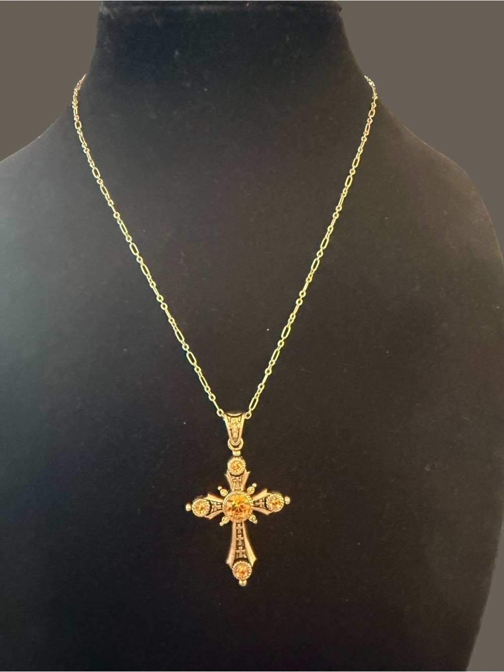 Vintage Camrose & Kross Jbk Gold tone Cross
Pendant Necklace Jacqueline Bouvier